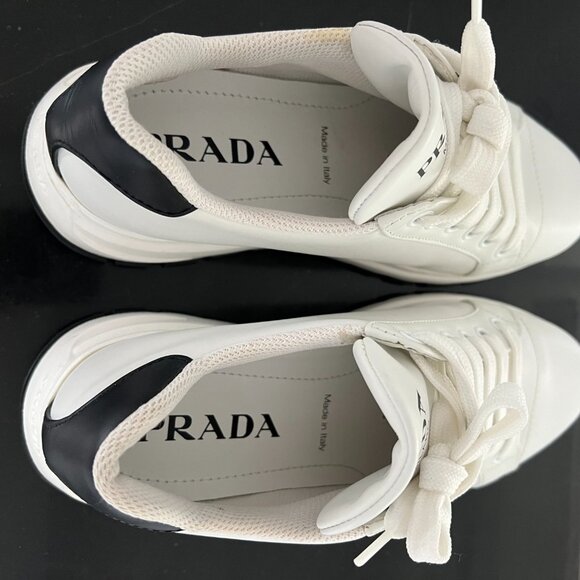 Prada sneakers, EU 37.5, white calfskin leather - Picture 6 of 11